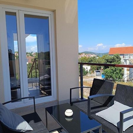 Apartment Dragana, Jezera, Island Murter Exterior foto