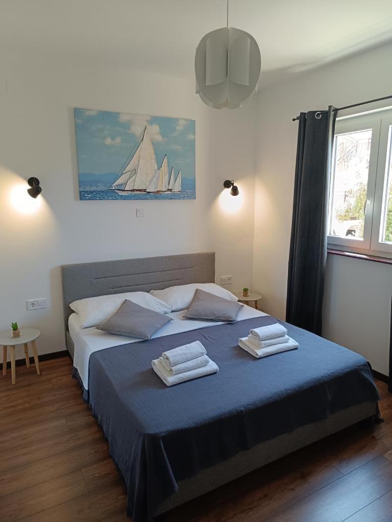 Apartment Dragana, Jezera, Island Murter Exterior foto
